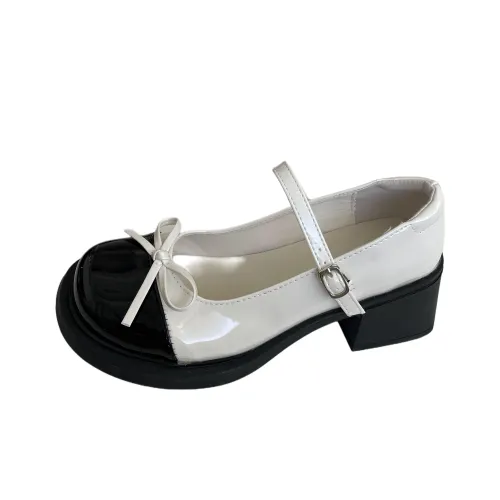 South is in the south Туфли Мэри Джейн Женские