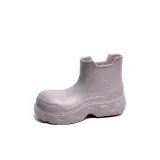 Фиолетовый