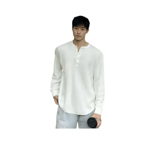 BLACK AT Унисекс T-рубашки