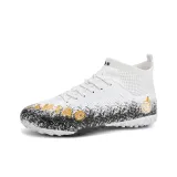 Белый, черный, шипы