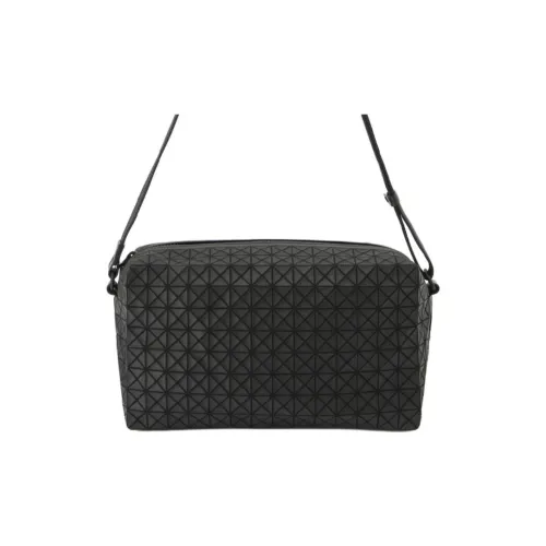 ISSEY MIYAKE Сумки через плечо Унисекс