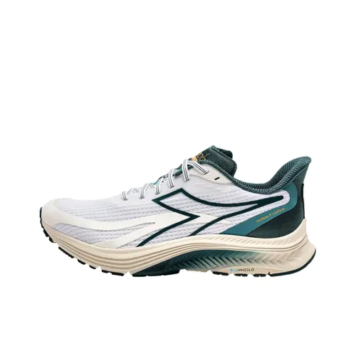 DIADORA MYTHOS BLUSHIELD 9 Устойчивые к истиранию низкие беговые кроссовки унисекс Белый Зеленый