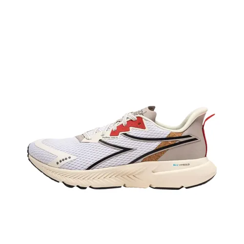 DIADORA MYTHOS BLUSHIELD VOLO 4 Беговые кроссовки Низкий верх Белый-коричневый Унисекс