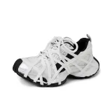 Черно-белый