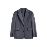 Серое пальто