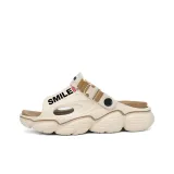 Бежево-коричневый