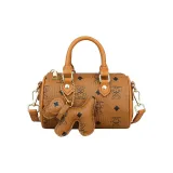 Коричневый