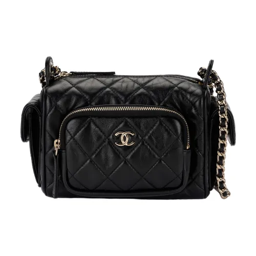 CHANEL Сумки через плечо Женские