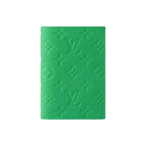 LOUIS VUITTON Taurillon Коровья кожа Держатель для паспорта Мужской Зеленый
