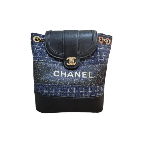 CHANEL Рюкзаки Унисекс