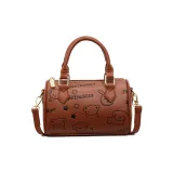 Коричневый