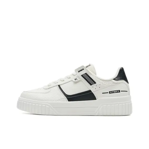 XTEP Легкий и Износостойкий Низкий Топ Скейтборд Кроссовки Женские Парусный Белый Черный