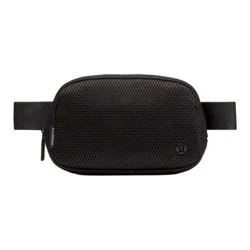 lululemon Everywhere Полиэстер Сумка Crossbody Мужская Черная