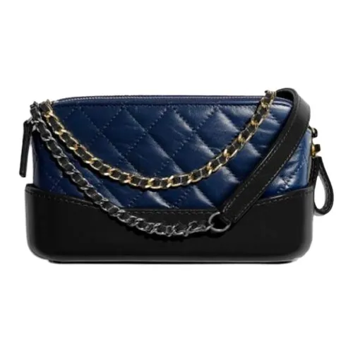 CHANEL Gabrielle Diamond Pattern Телячья кожа Сумка через плечо Extra Mini Женская Черный Золото