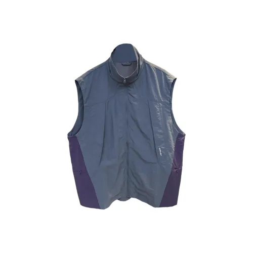 Colorful Creations Унисекс Жилеты