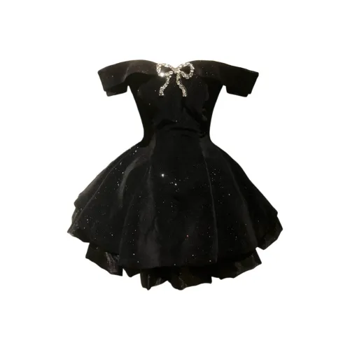 GRAYISMOON Короткое платье с короткими рукавами женское