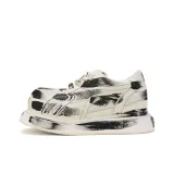 Белый, состаренный, черный