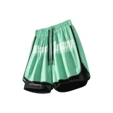 Яркий зеленый