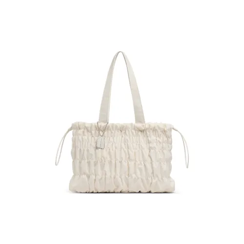 CHARLES KEITH ПУ (полиуретан) Soft Cloud Сумка Плечевая Сумка Большая Женская Кремово-Молочный Белый Черный