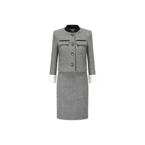 ONE SHALLOW Женские Комплекты с юбкой