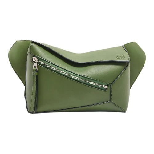 LOEWE Пазл Коровья кожа Бананка Маленький Мужской Лесной зеленый