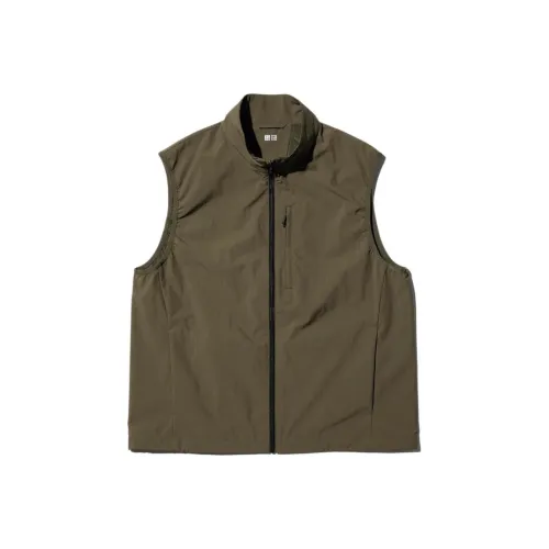 UNIQLO Оливковые Мужские Жилеты