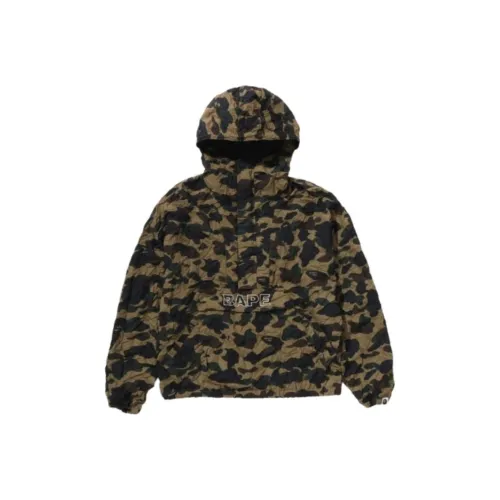 A BATHING APE Куртки Пальто Женские