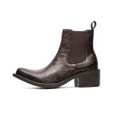 Коричневый