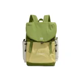 Темно-зеленый