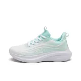 Лунно-белый