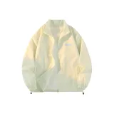 Молочно-белый