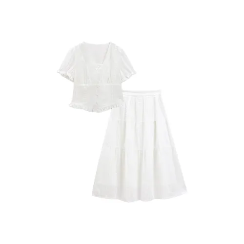 Love To Serve Комплект с юбкой Женские