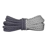 Высокая отражательная способность, черный