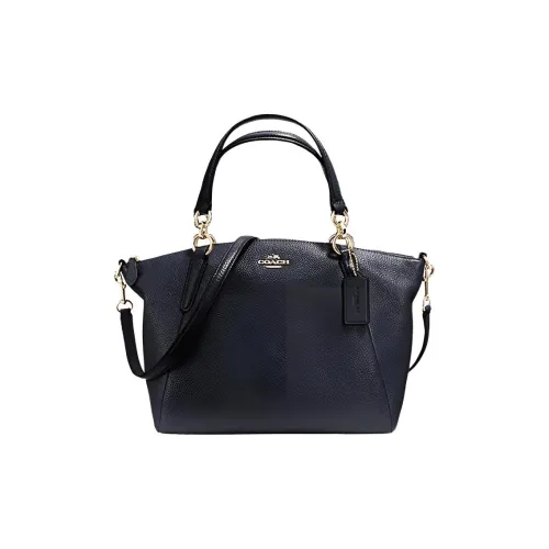 COACH Kelsey Клатчи Женские