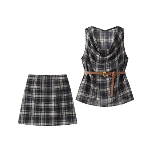 PAIN OR PLEASURE Комплект с юбкой Женские