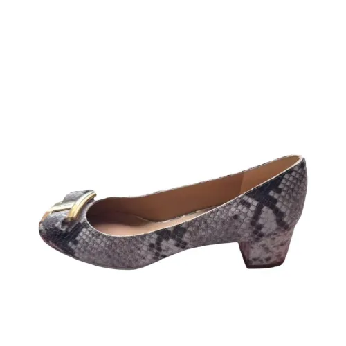 Ferragamo Высокие каблуки Черный/Белый Женские
