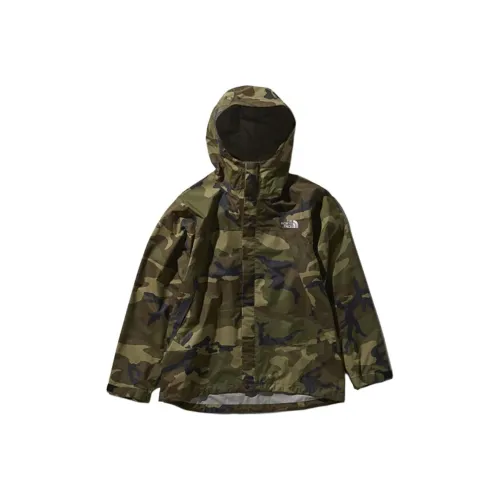 THE NORTH FACE Куртки и Пальто Мужской Лесной Камуфляж