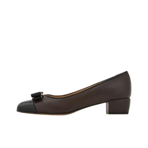 Ferragamo Высокие каблуки Женские