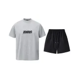 Серый топ + черные шорты