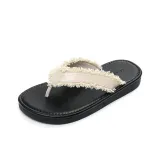 Бежево-черный