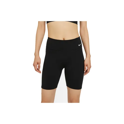 Nike Повседневные шорты Женские Черные