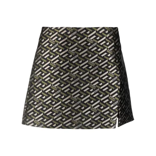 VERSACE Повседневные короткие юбки Женские Зеленый