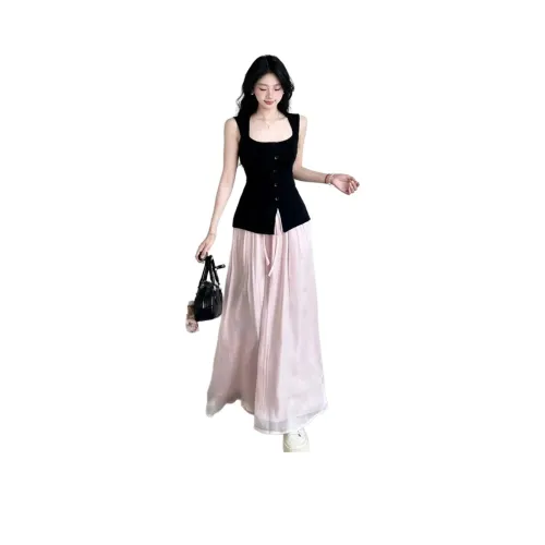 PLANE DRIFT Женские комплекты с юбкой