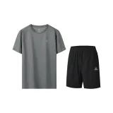 Комплект (Черные шорты + Серый с короткими рукавами)