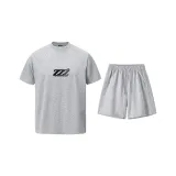 Gray Top + Dark Gray Shorts  
Серый топ + темно-серые шорты