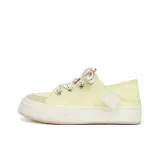 Светло-желтый