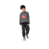 Угольно-черный с сероватыми оттенками