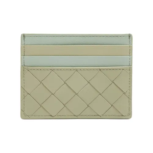 Bottega Veneta Картхолдер из овечьей кожи женский серый и новый с оттенком шалфея