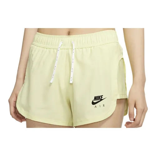 NIKE Ярко-зеленый Желтый Женские Повседневные шорты