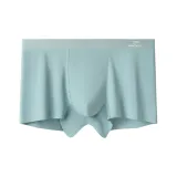 Светло-зеленый